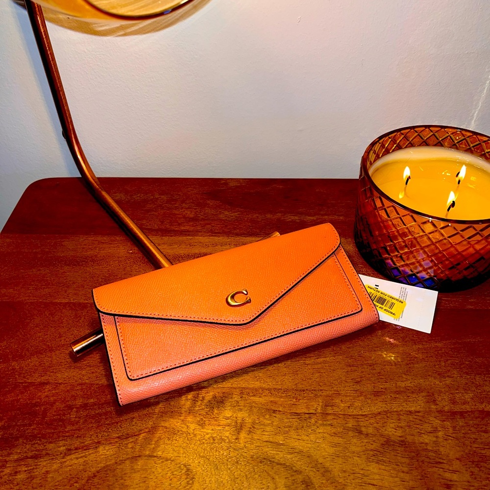 Coach Envelope Wallet - NWT - Peach